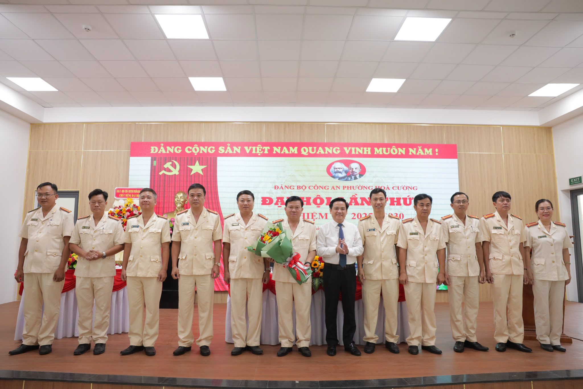 Đại hội Đảng bộ Công an phường Hoà Cường nhiệm kỳ 2025 – 2030 thành công tốt đẹp