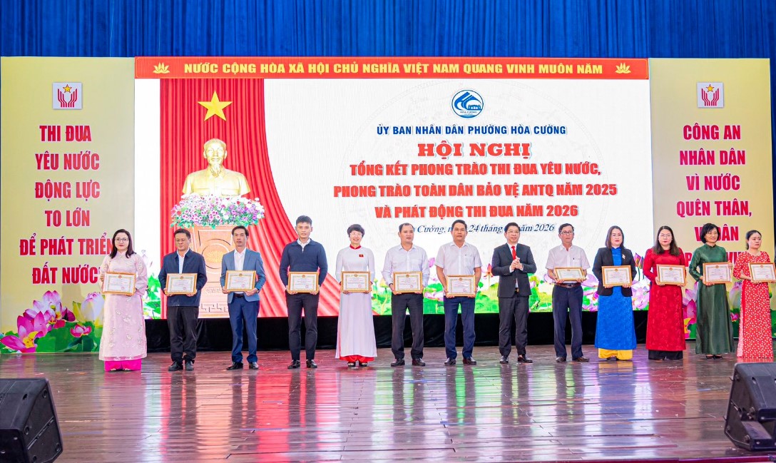 PHƯỜNG HÒA CƯỜNG TỔNG KẾT PHONG TRÀO THI ĐUA YÊU NƯỚC NĂM 2025, PHÁT ĐỘNG THI ĐUA NĂM 2026